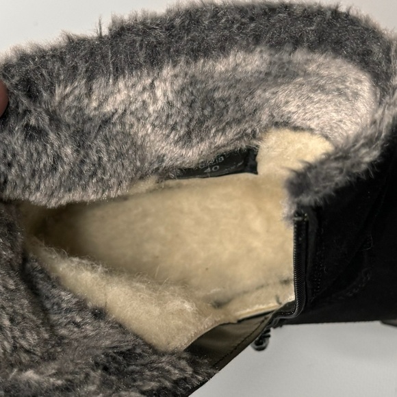 Bos. & Co. Calib Black Suede Boots with Faux Fur lining Size 40 US 9 - 9.5 - Picture 12 of 16
